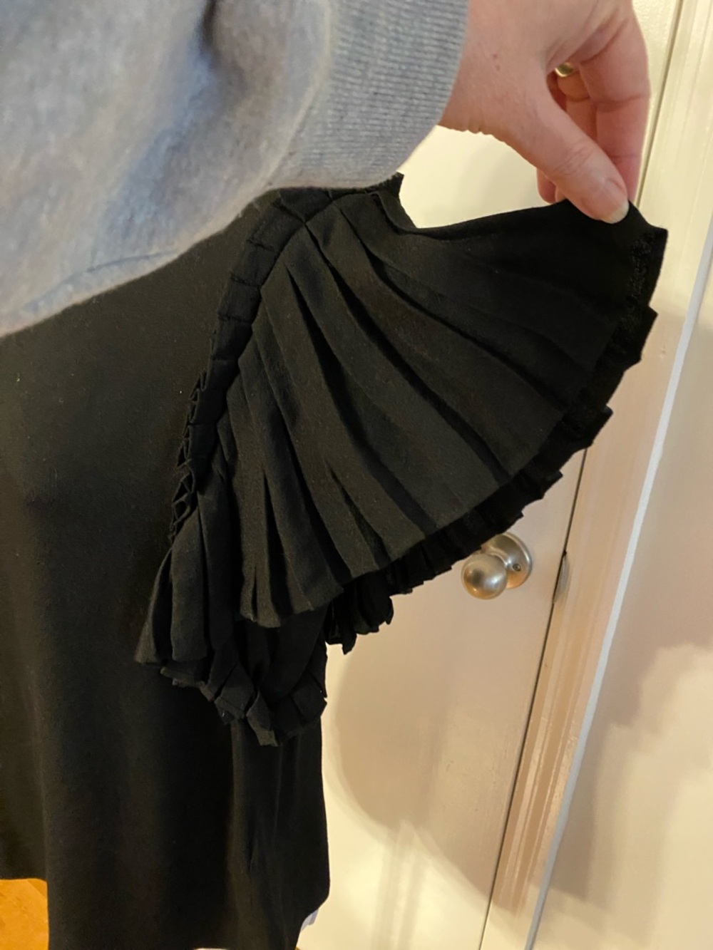 Kate Spade Blouse - Picture 2 of 8